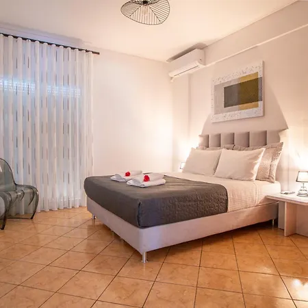 Apartament Elena's *